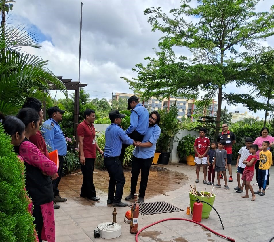 Best Security Guard Services in Bangalore  How Businesses and Apartments Choose Reliable Protecti